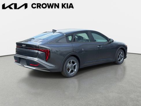 New 2026 Kia K4 LXS FWD image 5
