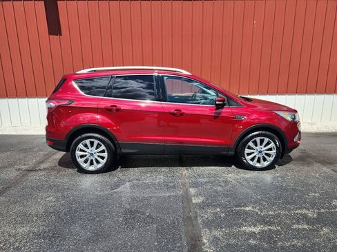 Used 2017 Ford Escape Titanium AWD/4WD image 9