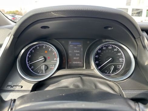 Used 2019 Toyota Camry LE FWD image 25