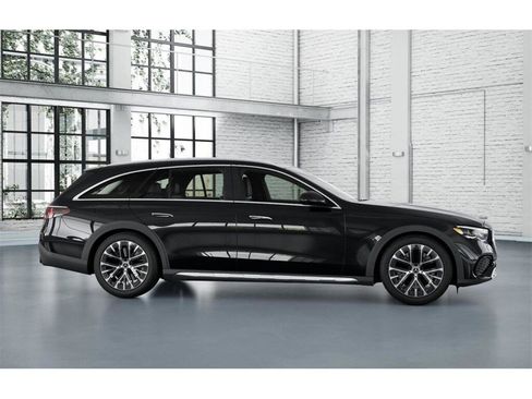 New 2026 Mercedes-Benz E 450 4MATIC All-Terrain Wagon image 15