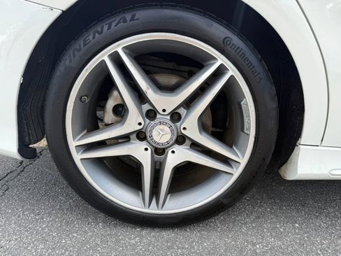 Used 2014 Mercedes-Benz CLA 250 w/ Sport Package image 30