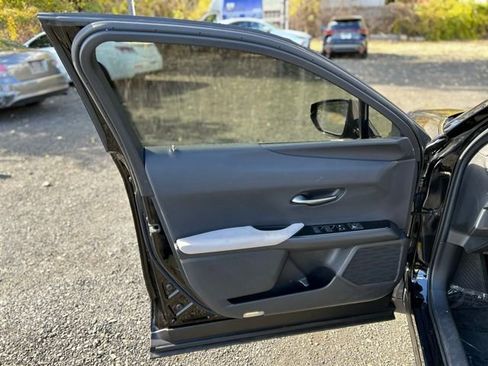 Certified 2022 Lexus UX 250h w/ Accessory Package (Z1) image 12