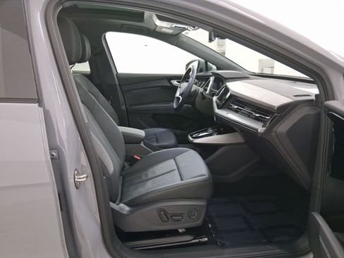 Certified 2024 Audi Q4 e-tron Premium w/ Convenience Package image 32