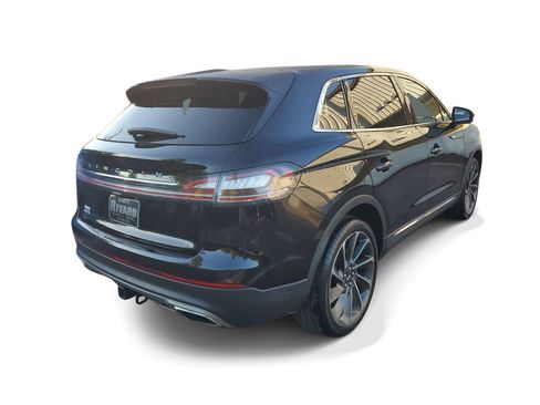 Used 2022 Lincoln Nautilus Reserve w/ Equipment Group 202A AWD/4WD image 4