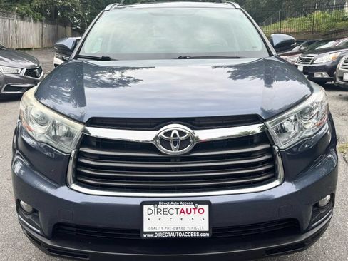 Used 2015 Toyota Highlander XLE AWD/4WD image 2