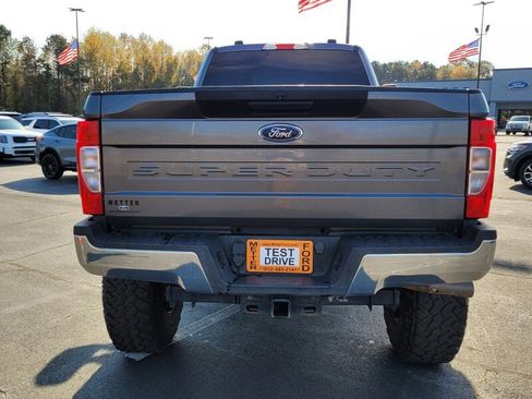 Used 2022 Ford F250 XL w/ STX Appearance Package image 8