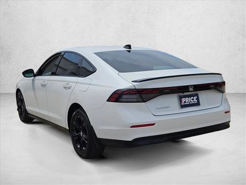 Used 2025 Honda Accord SE image 7