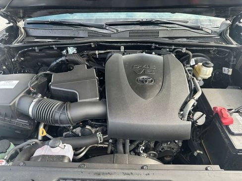 Used 2022 Toyota Tacoma Limited w/ Nightshade Package image 20