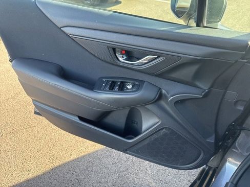 Used 2020 Subaru Outback Premium image 18