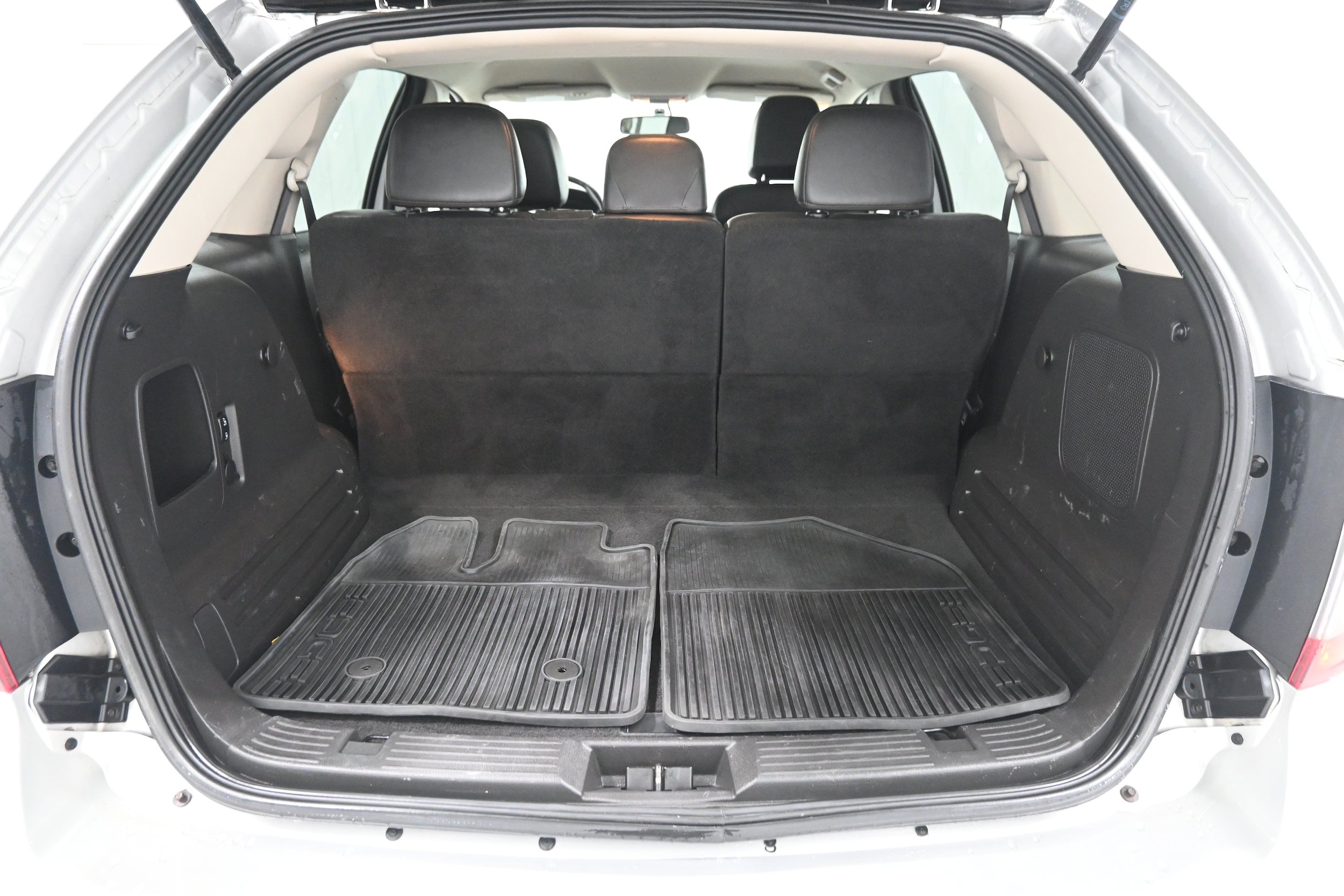 Used 2013 Ford Edge Limited FWD image 27