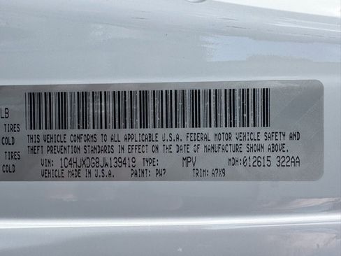 Used 2018 Jeep Wrangler Unlimited Sport image 39