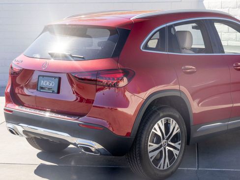 Used 2026 Mercedes-Benz GLA 250 image 11