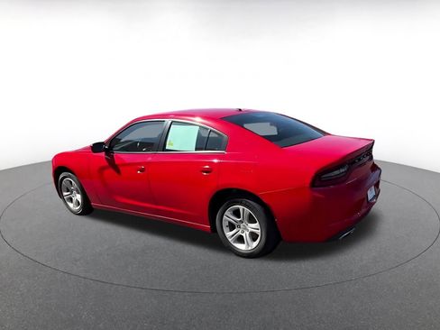 Used 2022 Dodge Charger SXT image 9