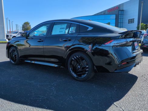 New 2026 Nissan Sentra SR image 6