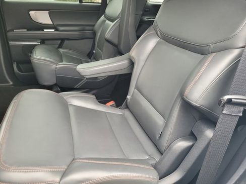 Certified 2025 Ford Expedition Active image 13