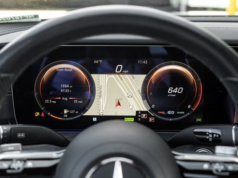 Used 2022 Mercedes-Benz E 450 Coupe image 14