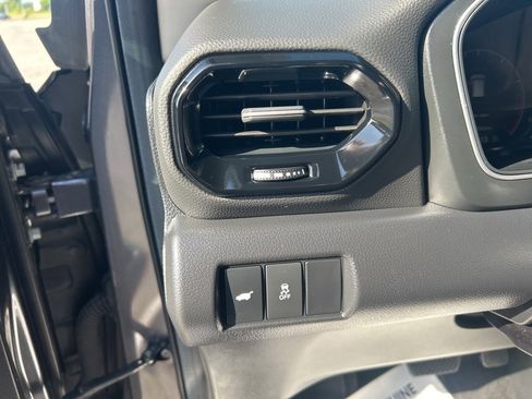 Used 2024 Honda Pilot EX-L image 13