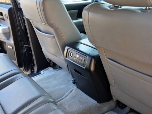 Used 2008 Toyota Sequoia SR5 AWD/4WD image 12