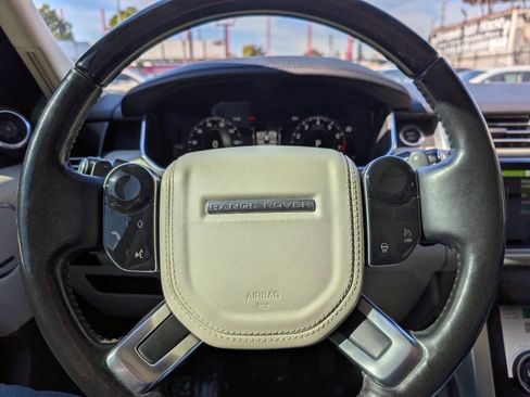 Used 2018 Land Rover Range Rover HSE AWD/4WD image 14