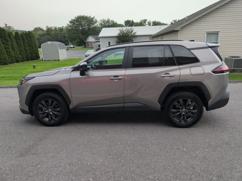 Used 2026 Toyota RAV4 XLE Premium AWD/4WD image 7