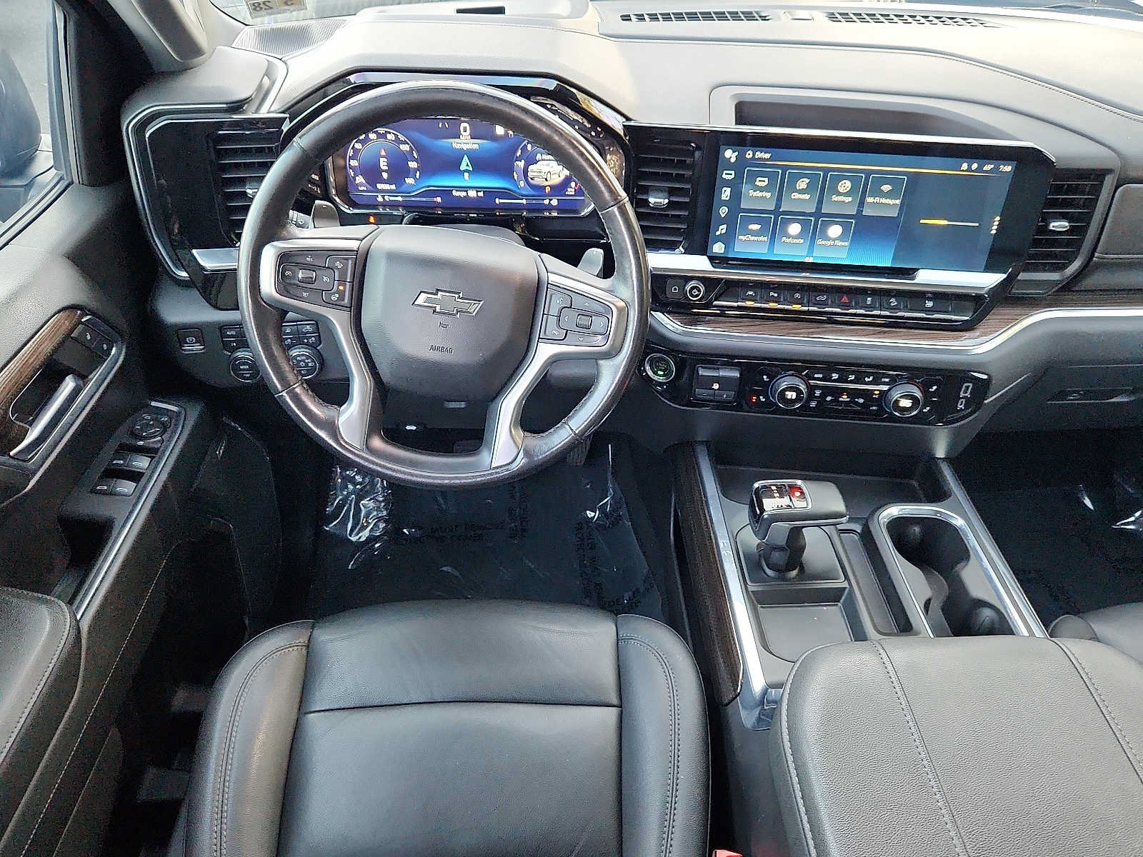 Used 2023 Chevrolet Silverado 1500 RST AWD/4WD image 11