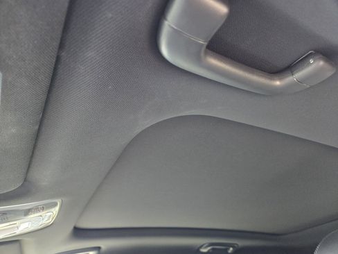 Used 2025 Genesis GV70 2.5T w/ Sport Prestige Package image 23