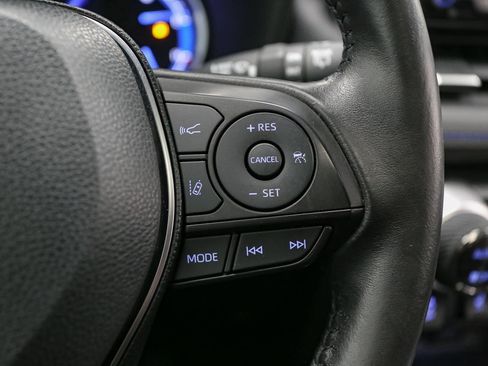 Used 2019 Toyota RAV4 XSE w/ Carpet Mat Package AWD/4WD image 37