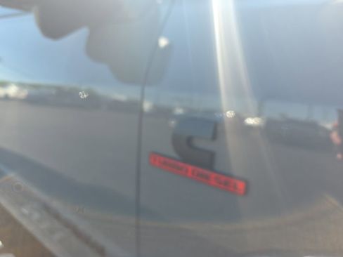 New 2026 RAM 2500 Limited AWD/4WD image 7