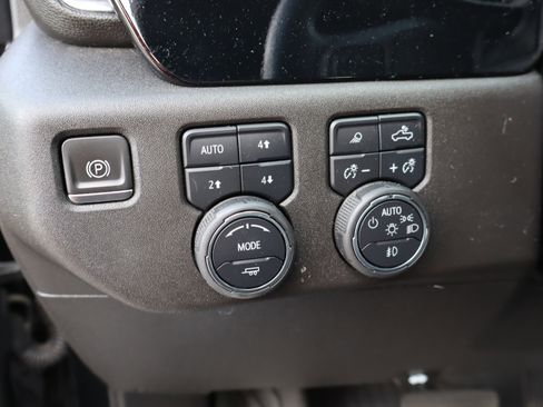 Used 2024 Chevrolet Silverado 2500 High Country w/ Midnight Edition image 24