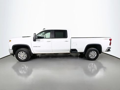 Used 2022 Chevrolet Silverado 3500 LT w/ Convenience Package AWD/4WD image 9