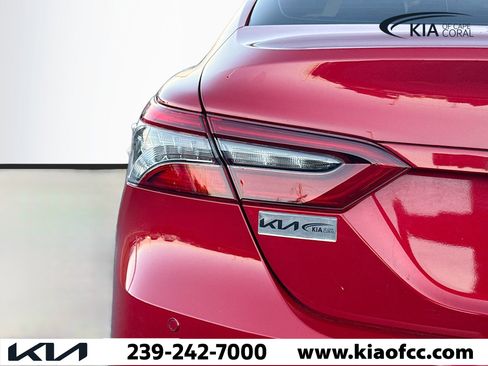 Used 2023 Toyota Camry XLE w/ Navigation Package FWD image 9