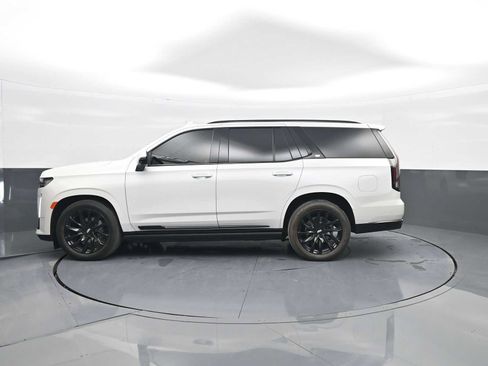 Used 2024 Cadillac Escalade Sport Platinum w/ LPO, ONYX Package AWD/4WD image 5