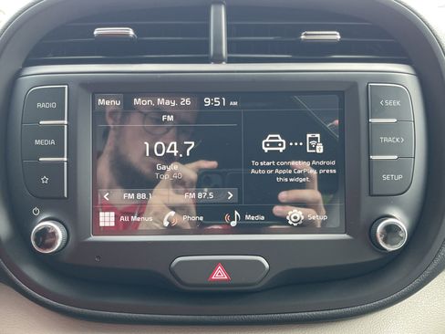 New 2025 Kia Soul LX w/ LX Technology Package image 6