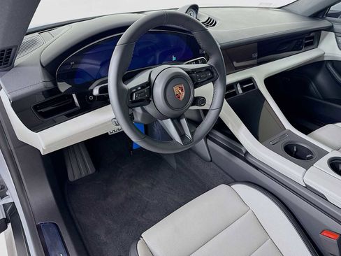 New 2026 Porsche Taycan image 4