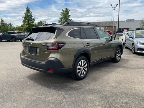Certified 2023 Subaru Outback Premium AWD/4WD image 8