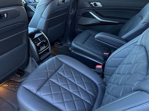 New 2026 BMW X7 xDrive40i w/ M Sport Package image 12