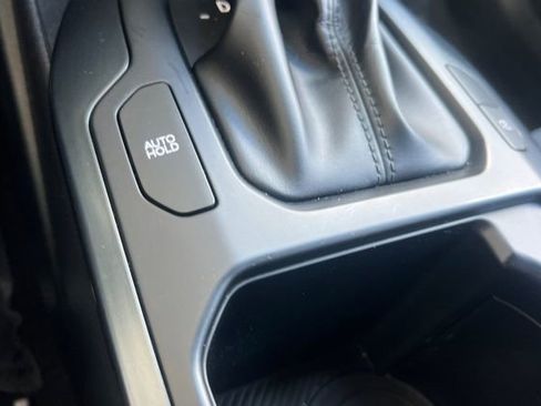 Used 2025 Kia K4 image 38