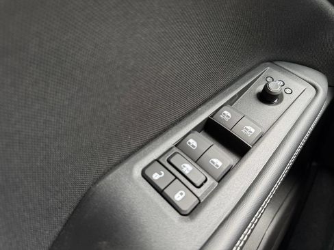 New 2026 Jeep Cherokee Laredo AWD/4WD image 28