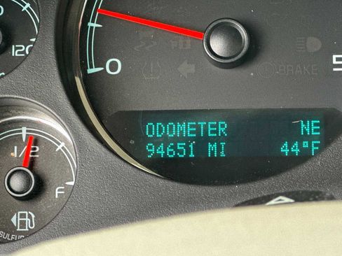 Used 2013 Chevrolet Silverado 2500 LTZ w/ Suspension Package, Off-Road image 29