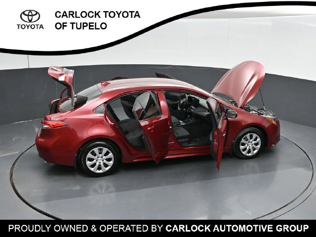 Used 2026 Toyota Corolla LE FWD image 60