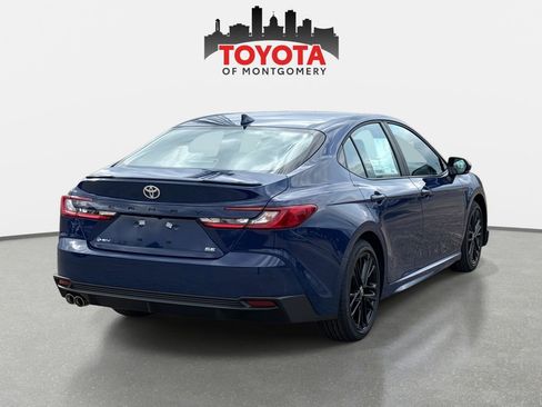 New 2026 Toyota Camry SE image 3