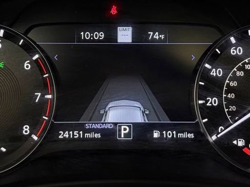 Used 2022 INFINITI QX50 Essential AWD/4WD image 17