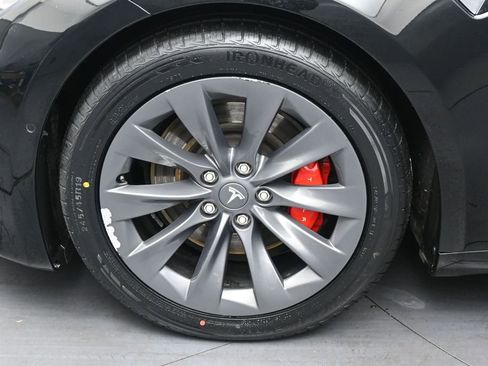 Used 2020 Tesla Model S Performance AWD/4WD image 38