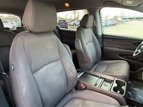 Used 2019 Honda Odyssey EX image 45