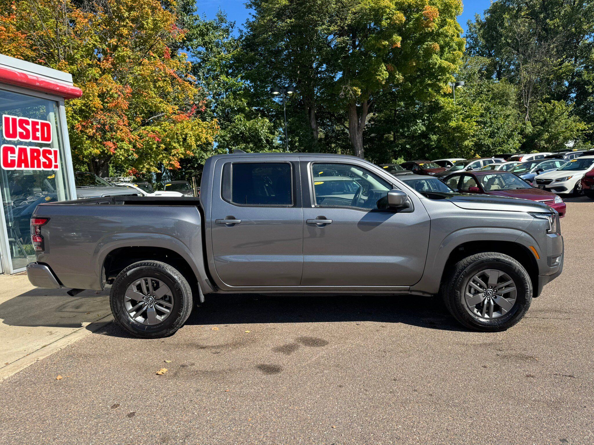 Used 2026 Nissan Frontier SV AWD/4WD image 8