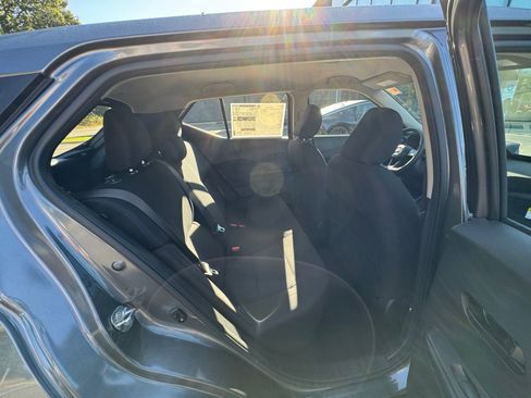 New 2025 Nissan Kicks Play S image 29