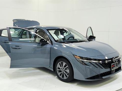 New 2026 Nissan Sentra SL w/ Floor Mat Package FWD image 29
