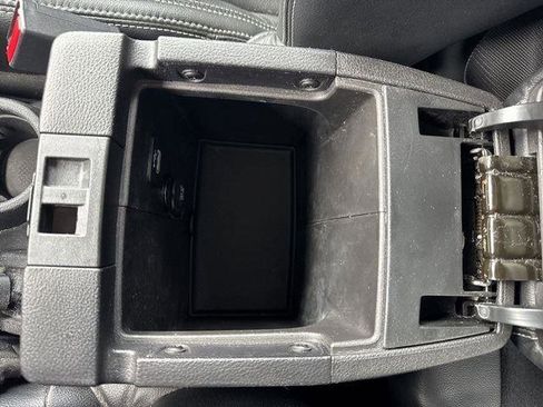 Used 2016 Jeep Wrangler Unlimited Rubicon image 22