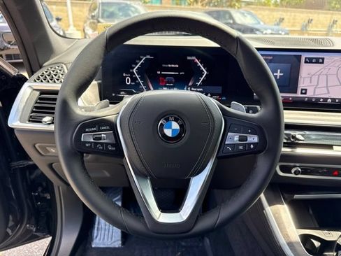 Used 2026 BMW X5 sDrive40i w/ Premium Package RWD image 24