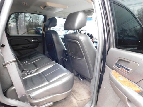 Used 2013 Chevrolet Tahoe LT w/ Luxury Package image 19